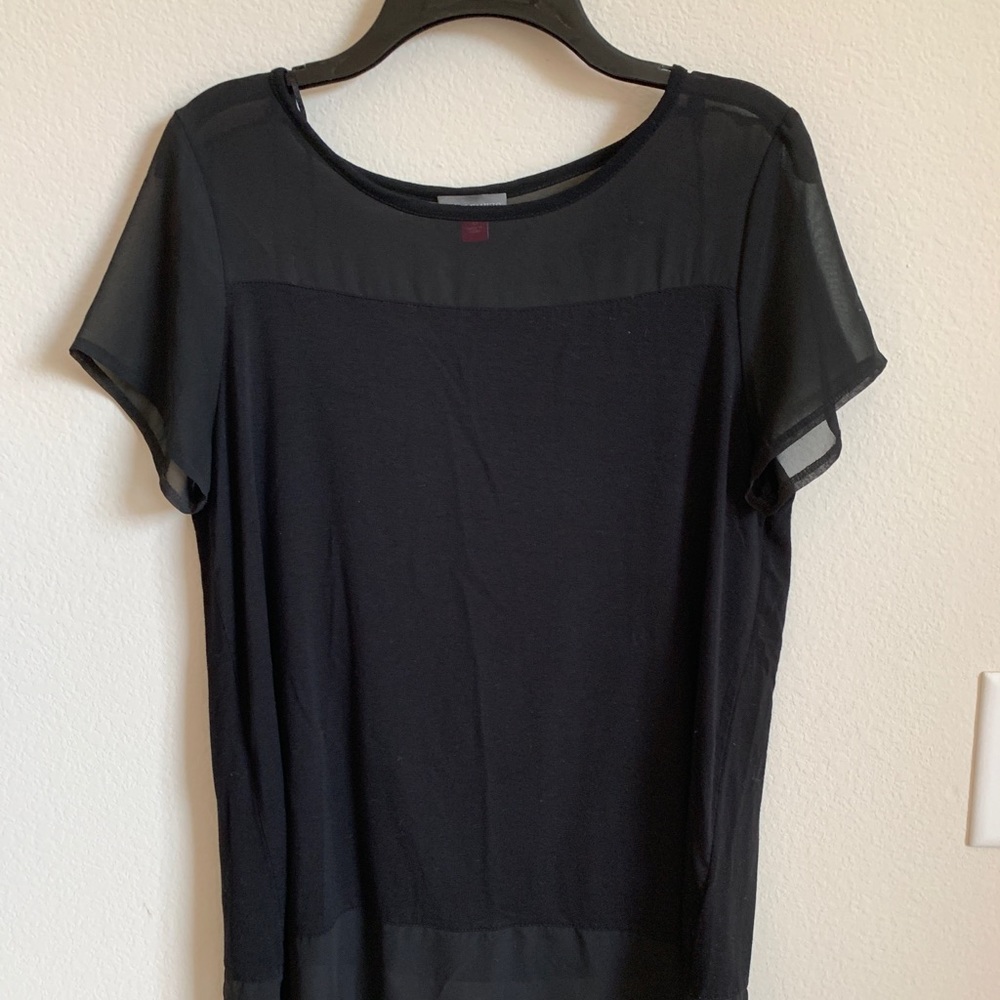 Vince Camuto Blk size Medium Top